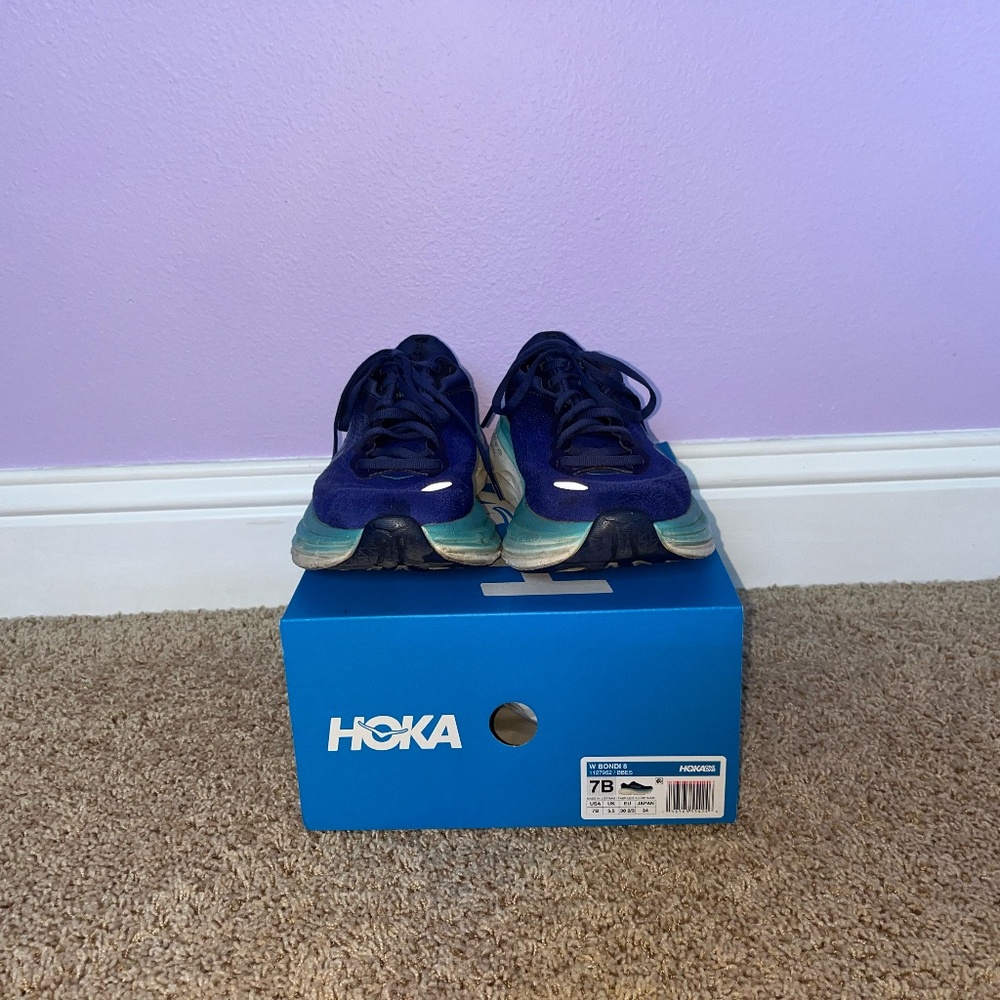 Hoka Bondi 8